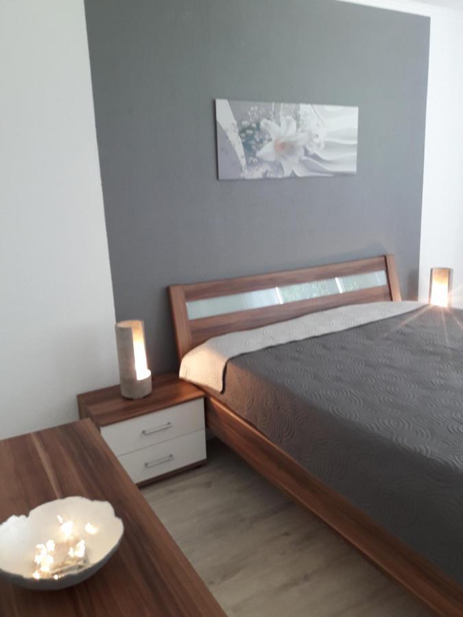 Ferienwohnung An Der Klinge Aalen Esterno foto