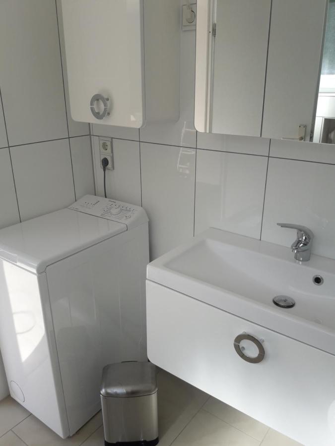 Ferienwohnung An Der Klinge Aalen Esterno foto